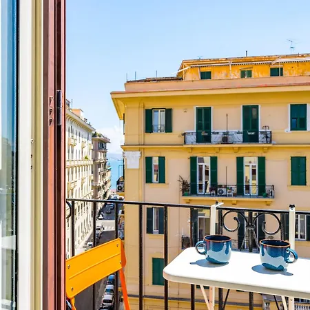 Apartment Holme Relais Santa Lucia By Napoliapartments