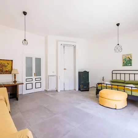 Holme Relais Santa Lucia By Napoliapartments Naples